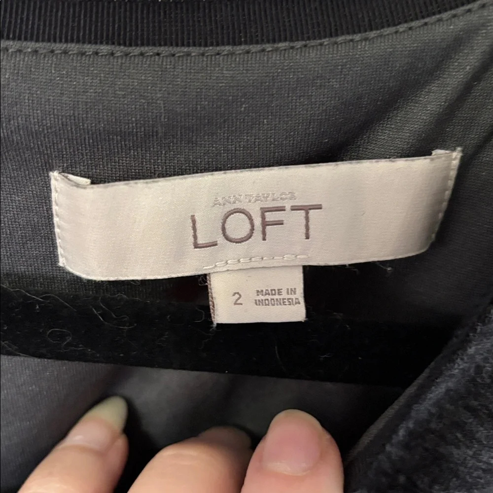 Loft pleated grey dress - Picture 4 of 5